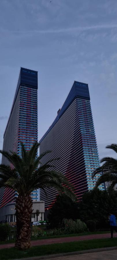 Orbi City Aparthotel Sea View Batumi Zewnętrze zdjęcie